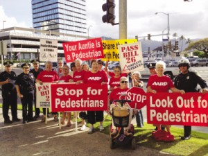AARP supported the Honolulu City Council’s 2012 Complete Streets ordinance, making it safer for all residents. 